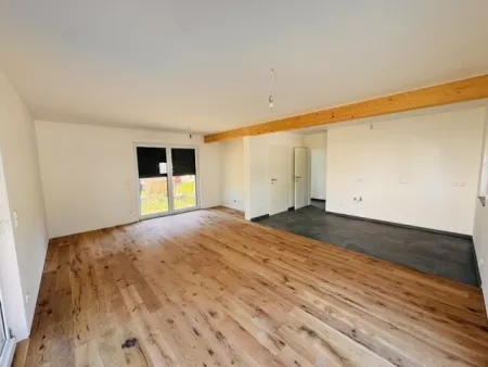 Modernes Reihenhaus zur Miete!!! - Bild