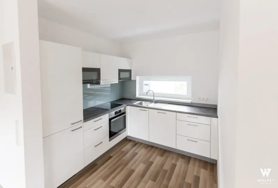 Charmante Zweizimmerwohnung zu mieten! Balkon - Aufzug! - Bild