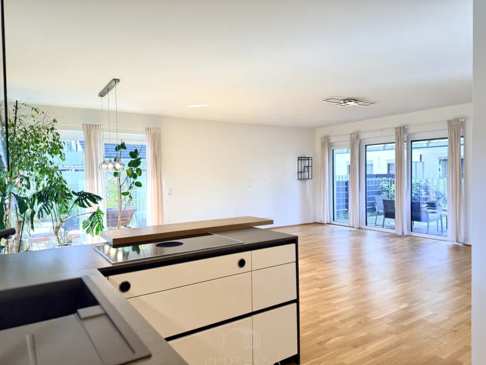 FÜR NATURLIEBHABER: Exklusive 5-Zimmer-Wohnung mit Doppelcarport nähe Seiersberg - Bild