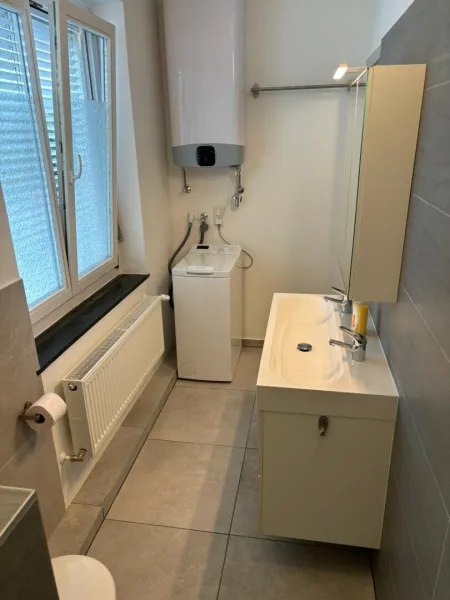 Badezimmer 2