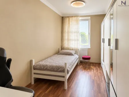 Schlafzimmer 2