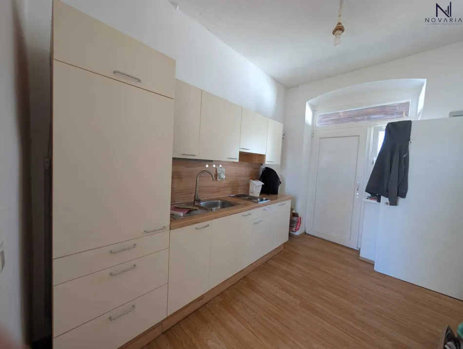 Charmante 2-Zimmer-Wohnung ca. 56 m² | 2 Zimmer | Parkplatz | Lagerabteil in 2630 Ternitz – ideal als Anlageobjekt oder zur Eigennutzung - Bild