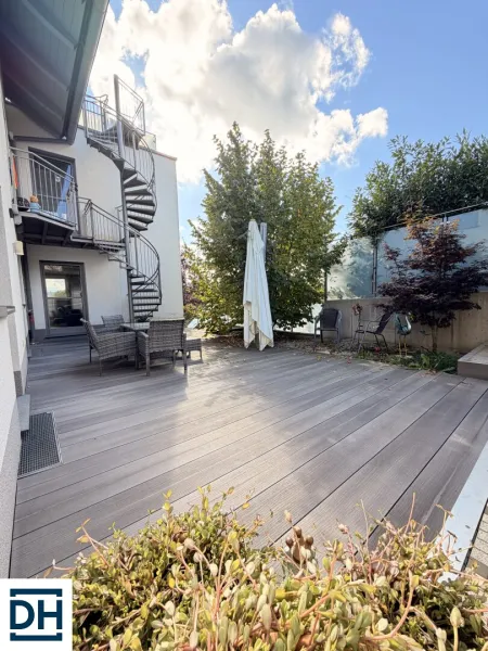 Terrasse im EG