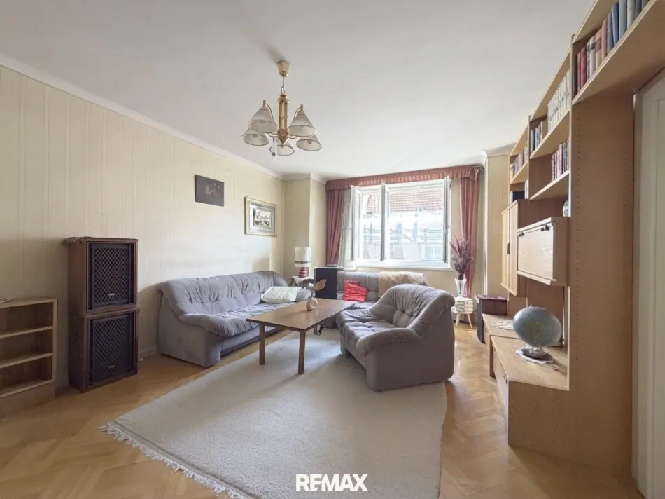 Helle 2-Zimmer-Neubauwohnung mit Retro-Charme - Titelbild