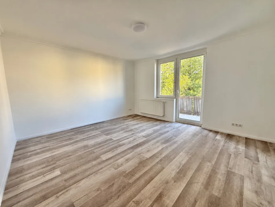 ***FRISCHER LOOK, NEUE KÜCHE & GRÜNBLICK - IHR ZUHAUSE MIT BALKON IN OBERWART*** - Titelbild