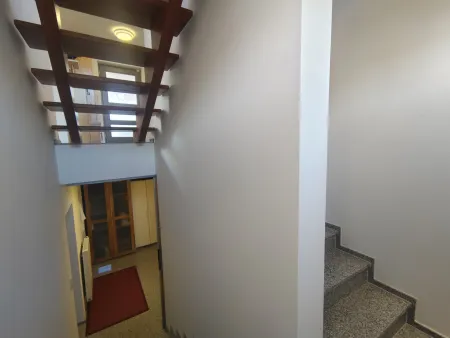 Zugang Keller