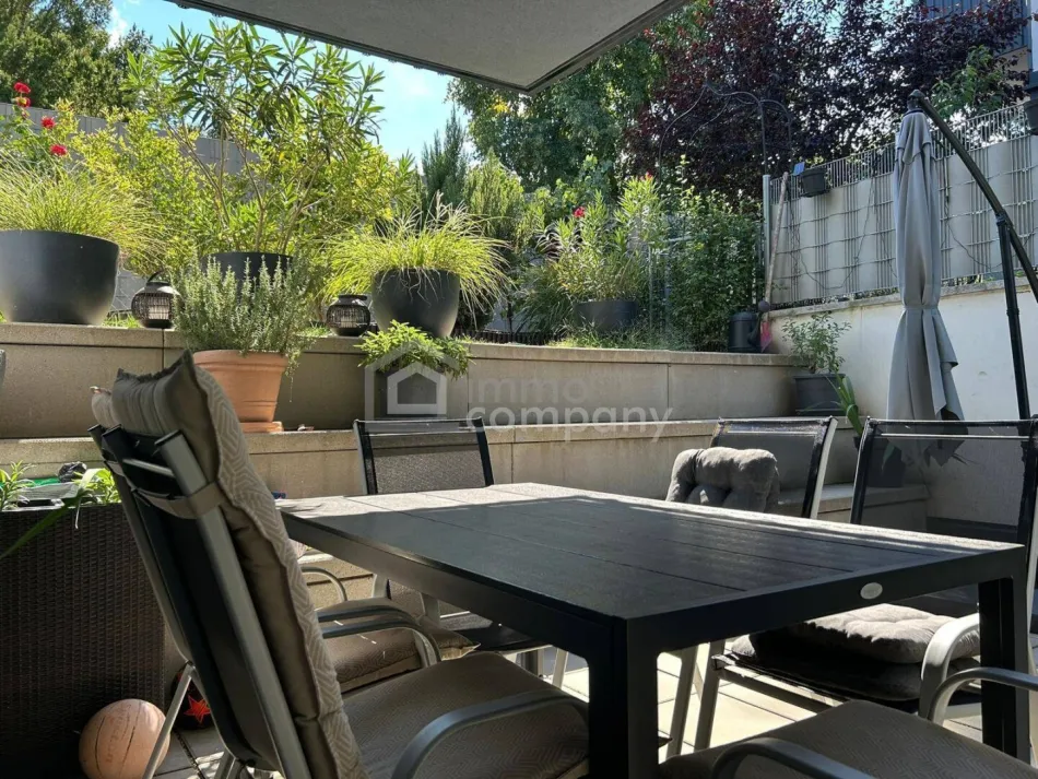 Moderne 184 m² Maisonette mit Garten, Terrasse, Loggia & Garage in 1220 Wien - Bild