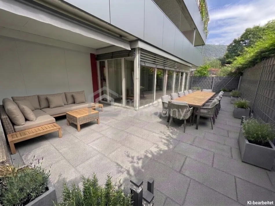 DORNBIRN-Terr.-Whg., ca. 57 m2+beheizter, ganzjährig nutzbarer Wintergarten ca. 19 m2, Ges.-Wohn-NFL ca. 76 m2, Wohnempfinden/Wohlfühl-Atmosphäre wie in einer 3-Zi-Whg., inkl. 1 TG.+Kellerabt. - Bild