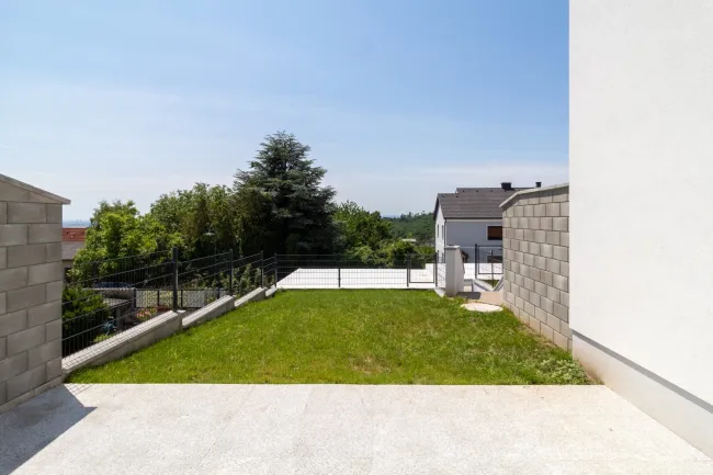 Blick zum Eingangsbereich: 2. Haus von rechts
