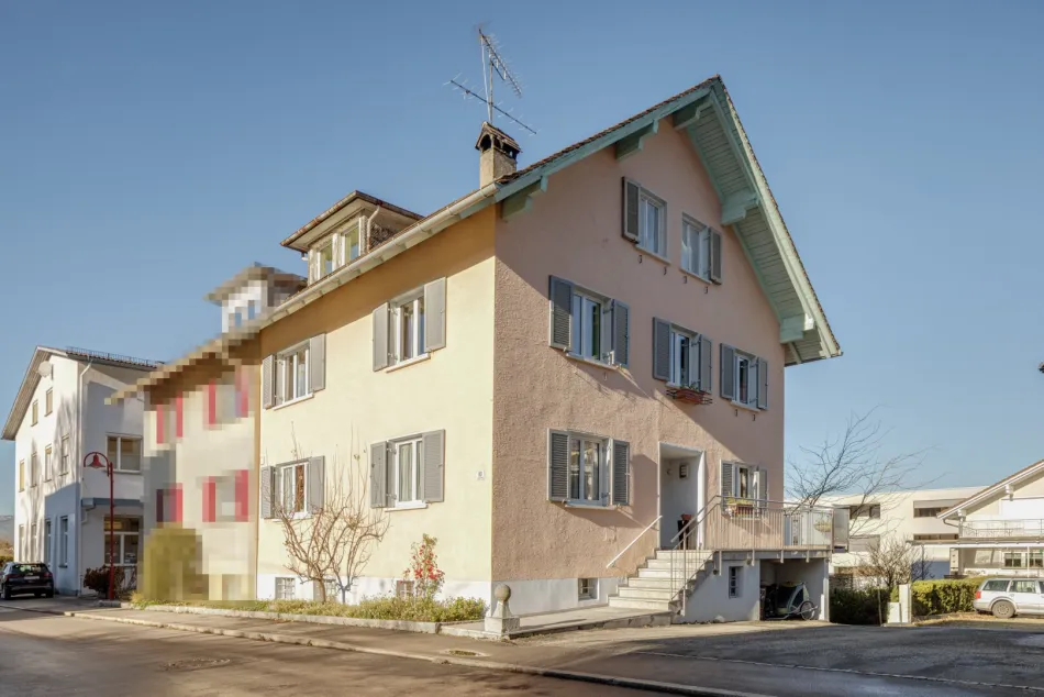 Familien-Traum ! Doppelhaushälfte mit 150m², 6 Zimmern und 2 Bädern - Bild