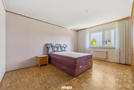 Schlafzimmer EG