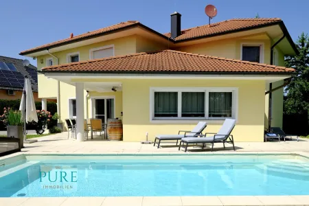 Villa mit mediterranem Flair & herrlichem Eigengrund