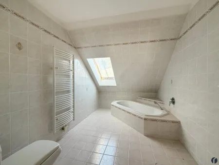 Badezimmer im OG