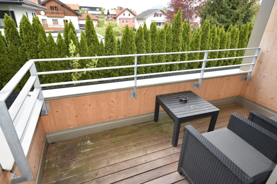 Loggia - Modernes und geräumiges Appartement mit großer Loggia und Bergblick Miete Grödig Salzburg