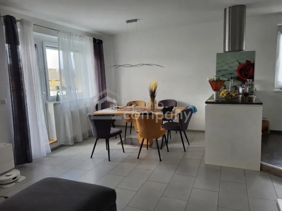 Attraktive Eigentumswohnung in Guntramsdorf mit Balkon und eigenem KFZ-Abstellplatz - Bild
