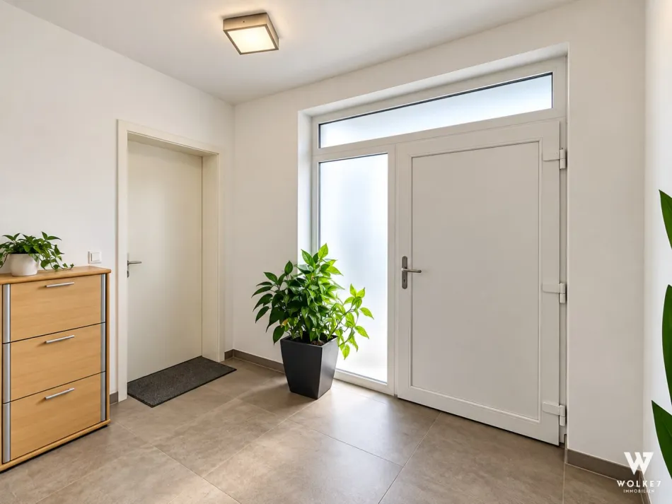 Großzügige 4-Zimmer-Gartenwohnung in einem Zweiparteienhaus in Moosbrunn - Bild