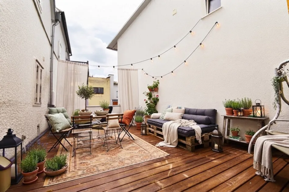 4-Zimmer-Dachgeschosswohnung mit Terrasse in Aschach an der Donau - Titelbild