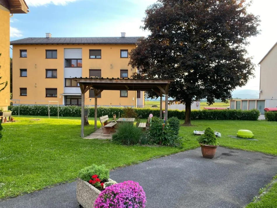 Wohnkomfort mit Loggia und Carport in Wettmannstätten - Titelbild