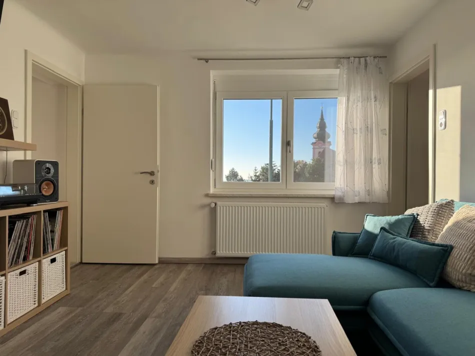 Top renoviertes 3 Zimmer-Haus mit unvergleichlichem Ausblick - Bild