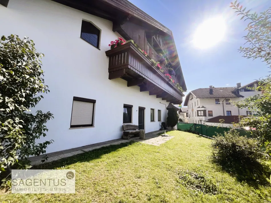 NEU RENOVIERT: Wunderschöne 2-Zimmerwohnung mit ca. 117m² großem Garten NAHE INNSBRUCK zu kaufen! - Titelbild