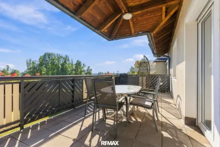 Balkon EG