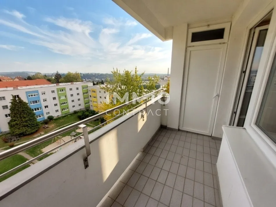 Wohnung mit toller Aussicht 77m² / Loggia/Lift in Steyr - Ennsleite - Titelbild