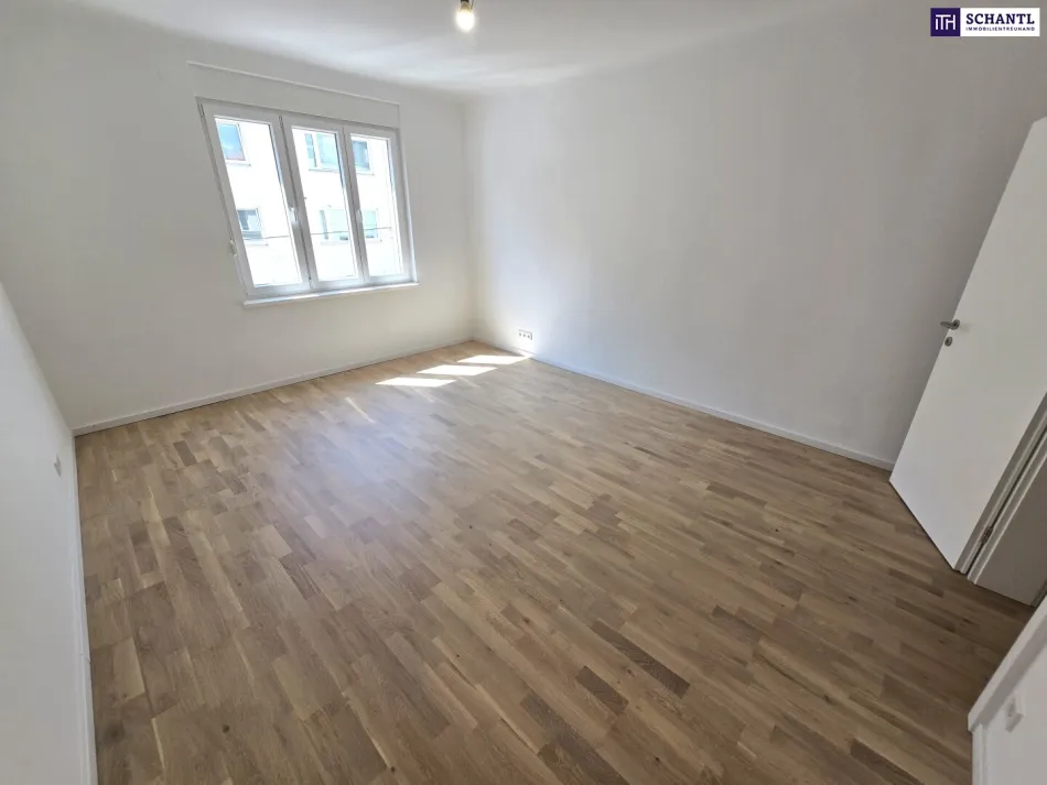 Neuer Preis! Grünblick, Gartenglück und Balkonbonus! TOP saniert + Herrlicher Eigengarten + Hofseitiger Balkon + Viel Grün + Viel Lebensqualität + Absolute Ruhelage + Ideale Raumaufteilung! Besser geht´s nicht! Nicht lange zögern... - Bild