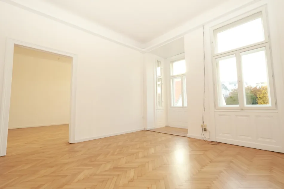 STILVOLLES AMBIENTE - ERSTBEZUG! - Bild