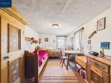 Schlafzimmer mit traditionellem Charakter