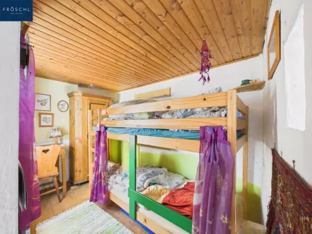 Zusätzliches Zimmer mit vielseitiger Nutzungsmöglichkeit
