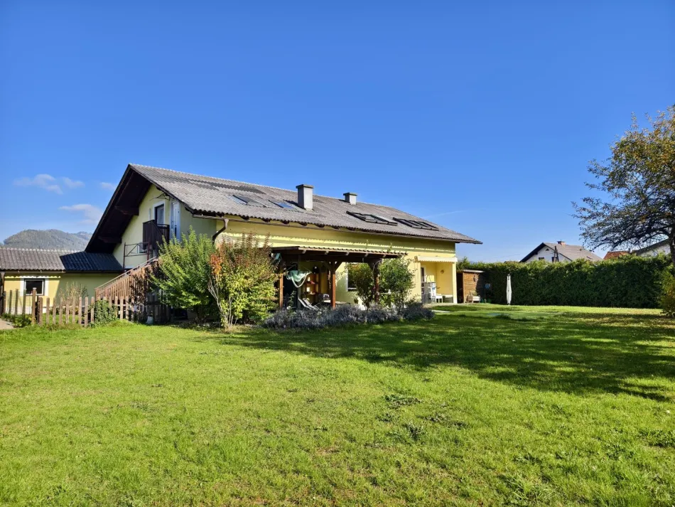 3 Wohnungen – 365 m² Wohnfläche – EIN Haus, viele Möglichkeiten! - Titelbild