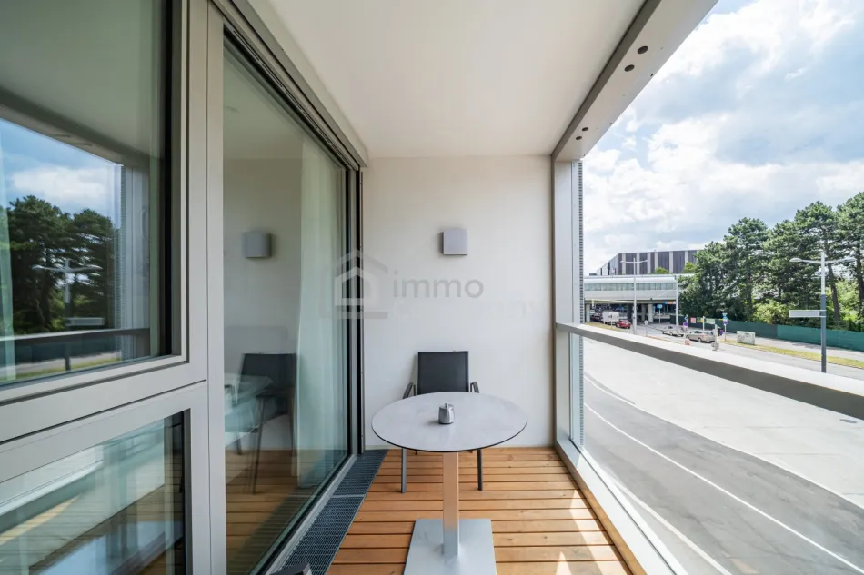 Modernes 2-Zimmer-Apartment mit Loggia im VIENNA TWENTYTWO – Rooftop-Pool, Fitnessstudio, all-inclusive | 1220 Wien - Bild