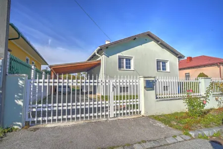Frontansicht Haus