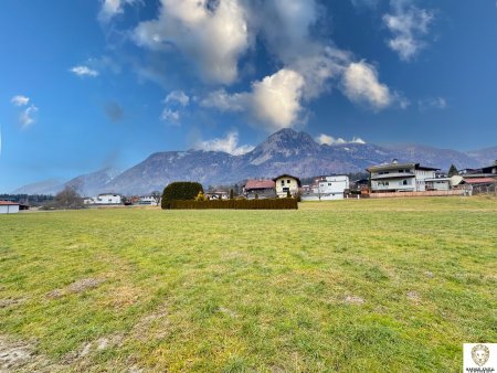 RESERVIERT! Wunderschöne, sonnige Bauparzelle für Ein- bzw. Doppelwohnhaus in Kramsach