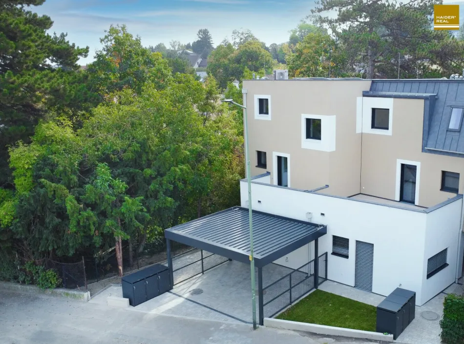 BRANDNEU! TOWNHOUSE - BESTE ZENTRUMSLAGE - Titelbild