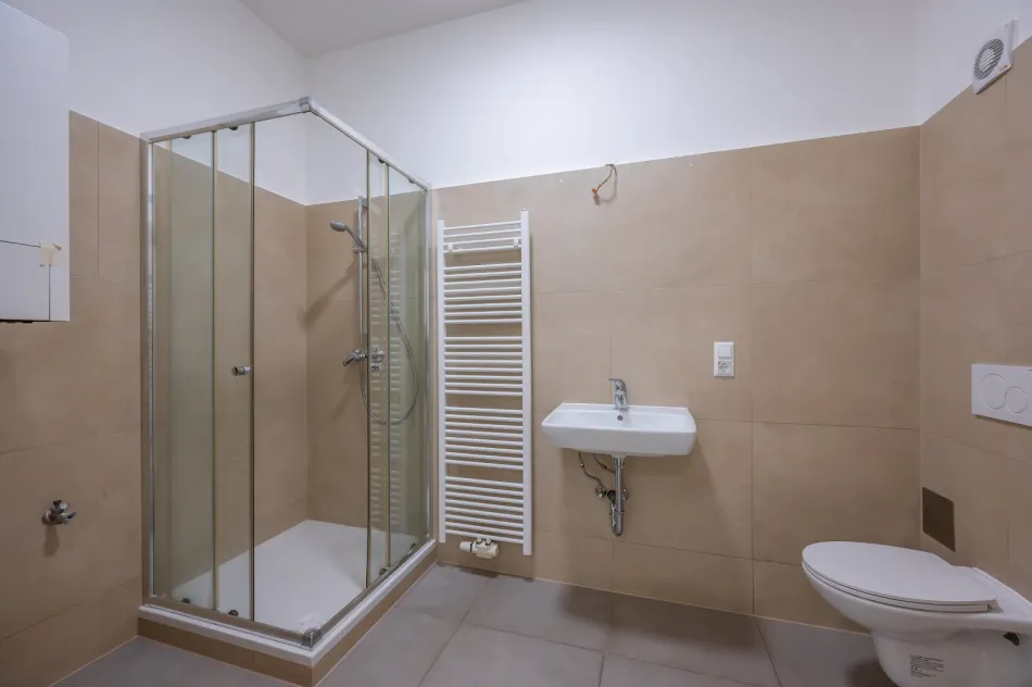 Modernisierte Altbauwohnung mit Lift – 49 m² um € 179.000! - Titelbild