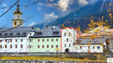 Historischer Stadtturm (Inntor, ehemals Brückentorturm) ca. 90 qm Wohnfläche in Rattenberg / Tirol