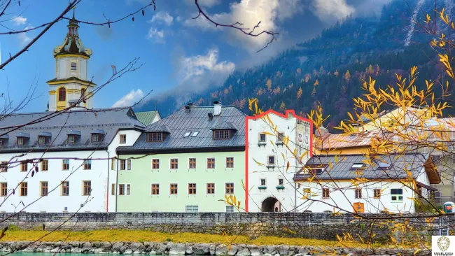 Historischer Stadtturm (Inntor, ehemals Brückentorturm) ca. 90 qm Wohnfläche in Rattenberg / Tirol - Titelbild