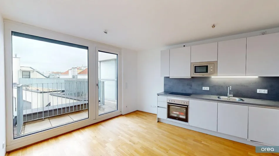 orea | Nahe U1: 2-Zimmer-Dachgeschoss Wohnung mit Balkon | Smart besichtigen · Online anmieten - Titelbild