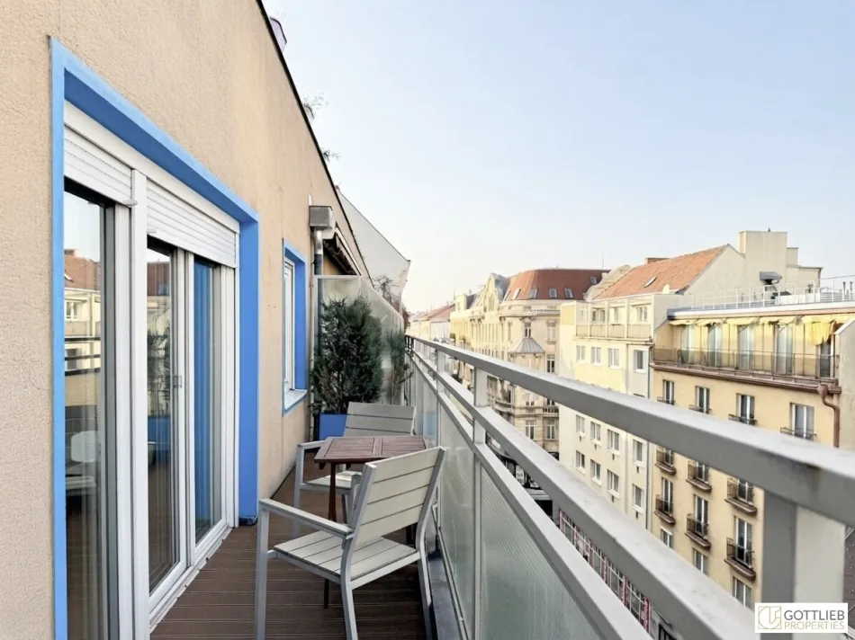 Bestlage Burggasse! Trendig möblierte Studio-Terrassen-Wohnung in Stockwerkslage - Titelbild