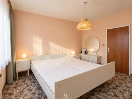 Schlafzimmer-1