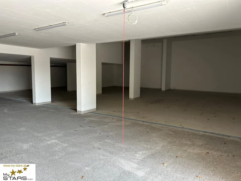 neuer KP: Exklusives Wohnen in Salzburg - Erstbezug-Villa in Aigen mit unverbaubarem Blick über die Stadt bis zur Festung Hohensalzburg - Bild