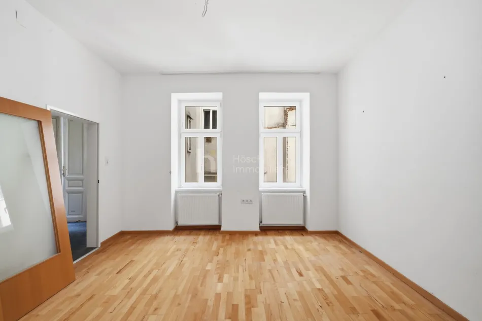 Zwei Zimmer mit separater Küche | 52,15 m² Altbau zum Renovieren - Bild