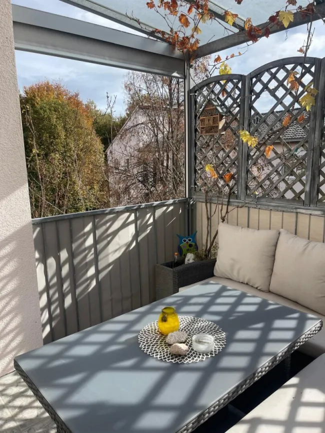 Laßnitzhöhe! Sonnige 4 Zimmerwohnung mit Balkon und Tiefgarage in begrünter Ruhelage! - Titelbild