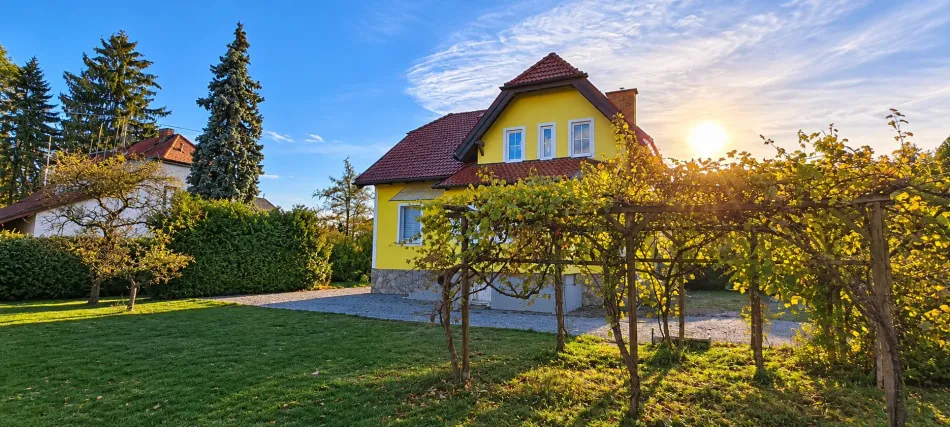 Graz-Liebenau - Ein verborgenes Stück Grün in Graz. Ein Haus mit Geschichte und Raum für neue Ideen. - Bild