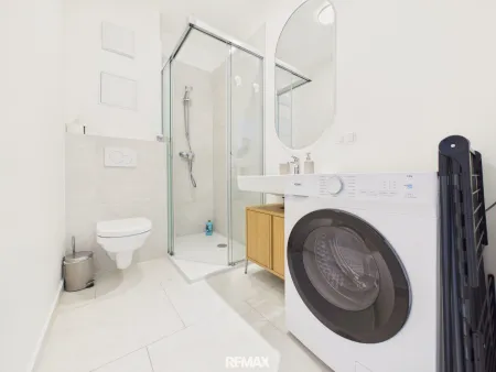 Bad + WC
