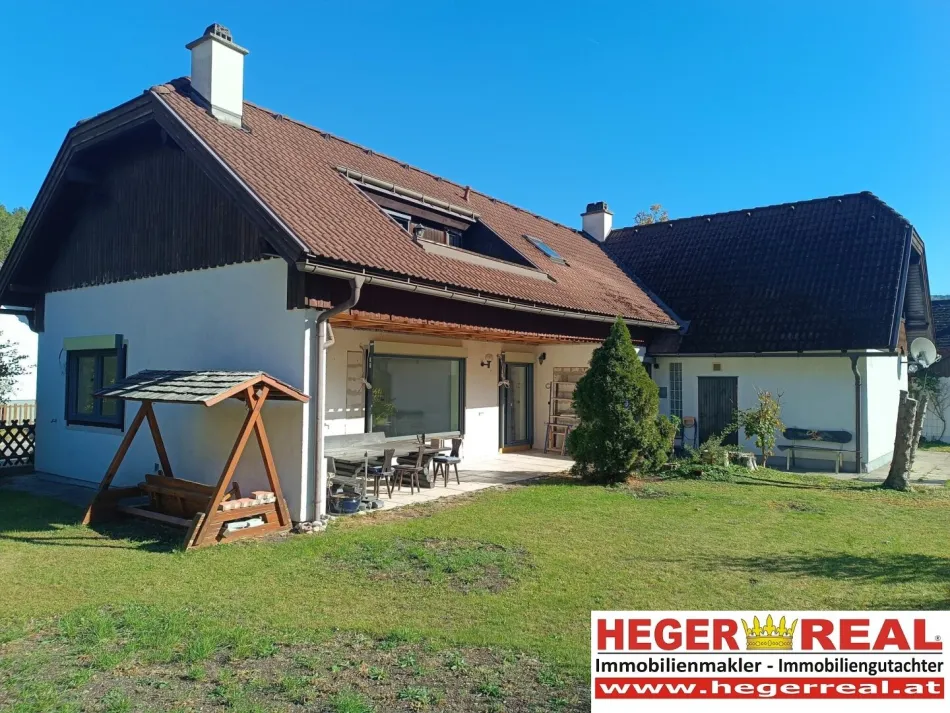 BODEN LEGEN - KÜCHE BESTELLEN - EINZIEHEN / SANIERTES GROSSES WOHNHAUS MIT 210m² Wohnfläche - Titelbild
