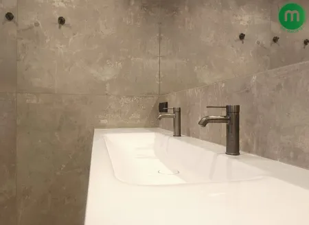 hochwertige Markenarmaturen