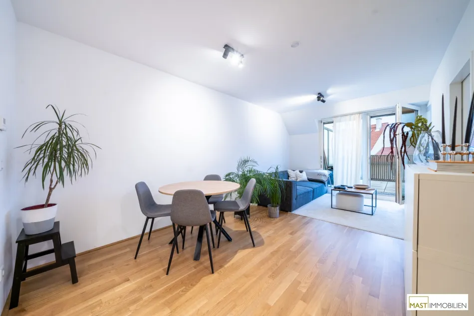 Attraktive 2-Zimmer-Wohnung mit Balkon nahe der Alten Donau und Donauzentrum - Titelbild