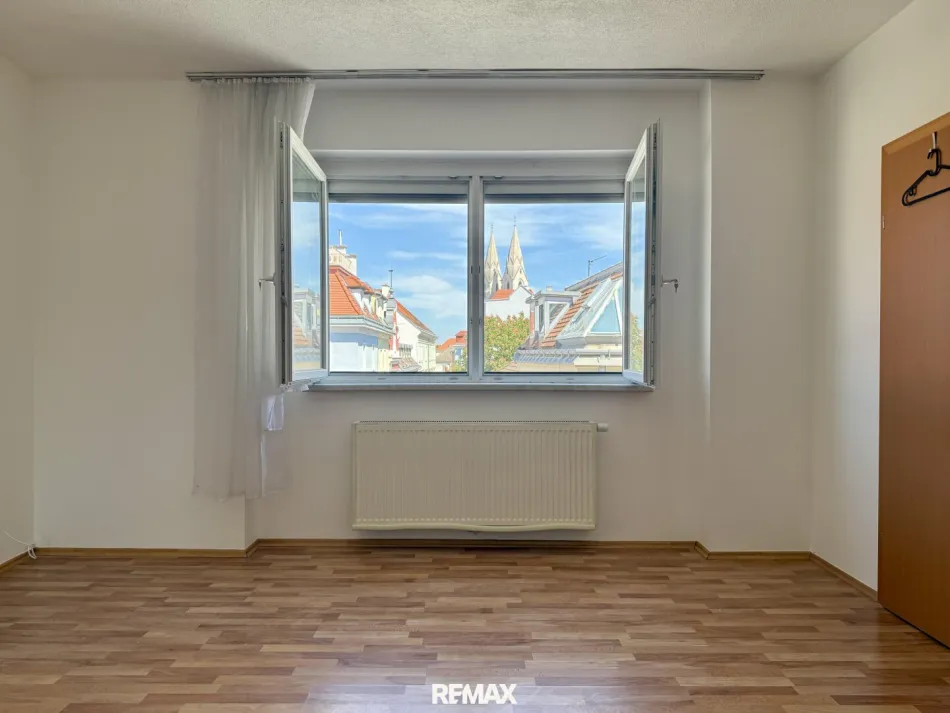 Domblick – helle 3Z-Wohnung auf ca. 82m² Wfl. inkl. anmietbarem Parkplatz zu kaufen! - Bild